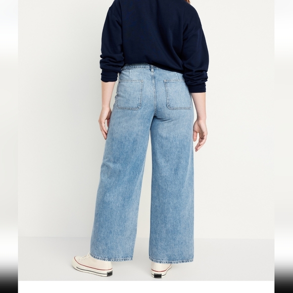 **NWT**High-Rise Baggy Wide Leg Jean - Picture 2 of 7